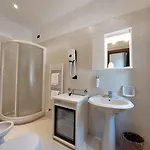 Stella Hotel 3*