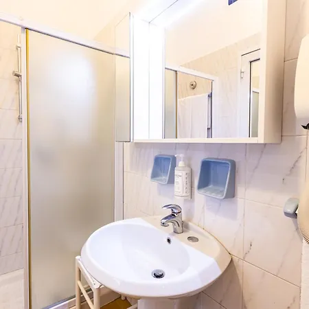 Hotell Stella 3*